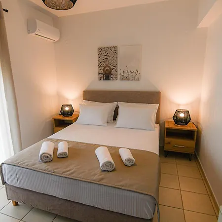 Uranya 2 Apartment Skiathos Town