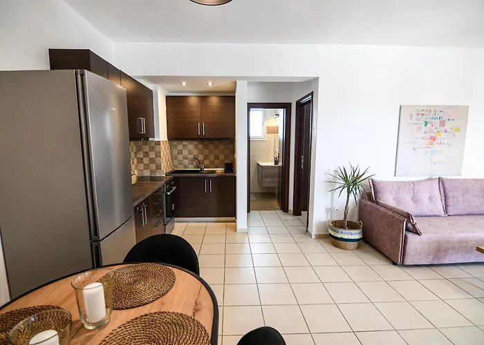 Uranya 2 Апартаменты *