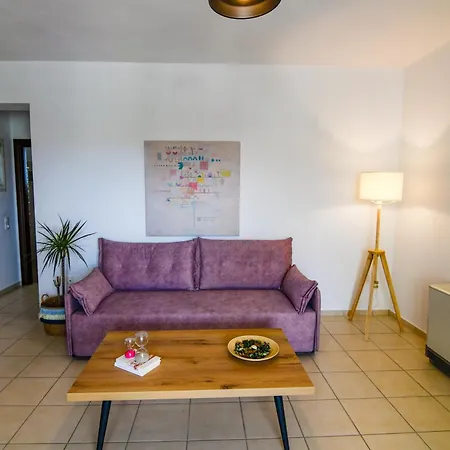 Uranya 2 * Skiathos Chora